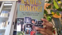 Kamus Biologi